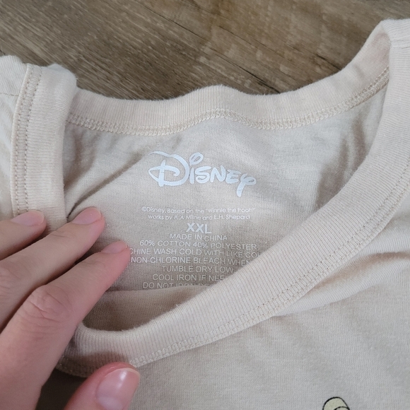 Disney Women's Pooh Character T-Shirt Size XXL - Picture 4 of 4